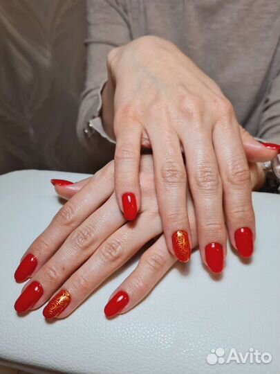 Маникюр +укрепление+покрытие