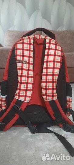 Рюкзаки ранцы для школы