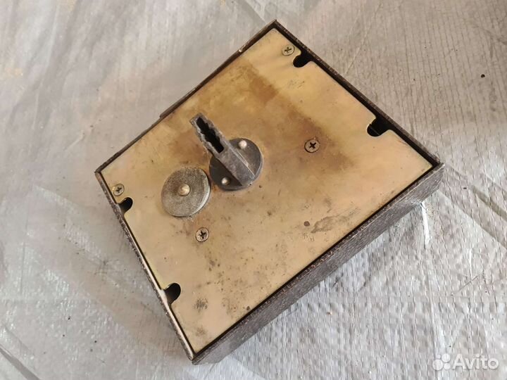 Дверной замок