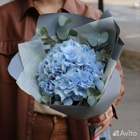 Живые цветы букеты,букет цветов 1сентября,доставка