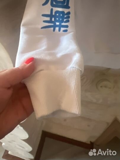 Толстовка с капюшоном