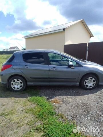 Peugeot 308 1.6 AT, 2011, 130 000 км с пробегом, цена 655000 руб.