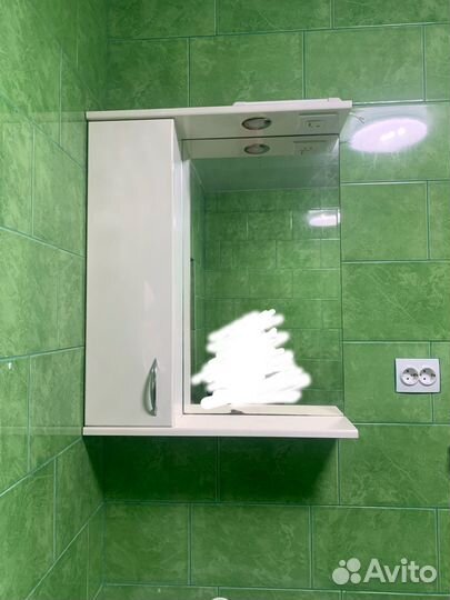 Тумба для ванной с зеркалом