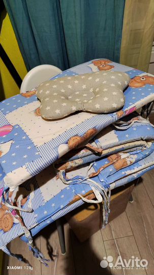 Отдам за шоколадку