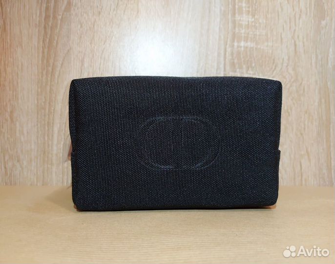 Косметички Chanel,Dior