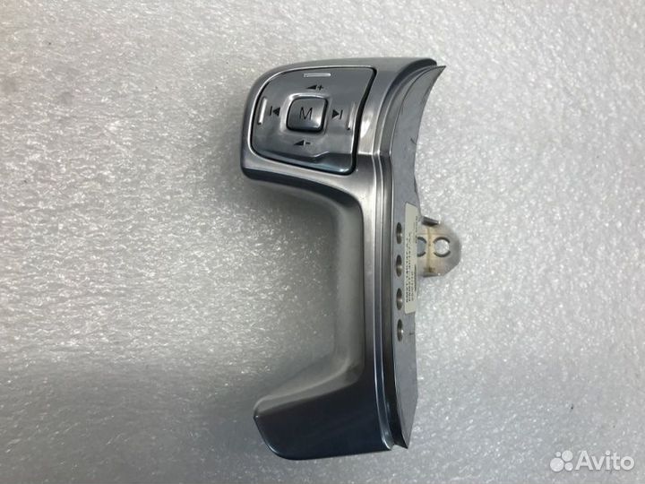 Кнопки на руль Ford Mondeo седан 2.3 2010
