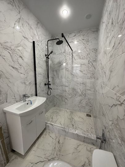 3-к. квартира, 90 м², 2/5 эт.