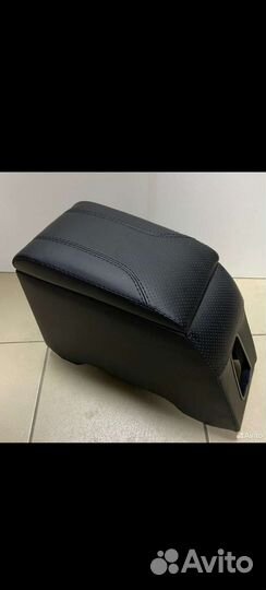 Подлокотник. Фольксваген поло