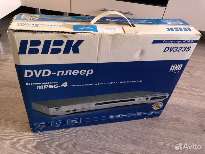 Dvd плеер bbk DV 323 S
