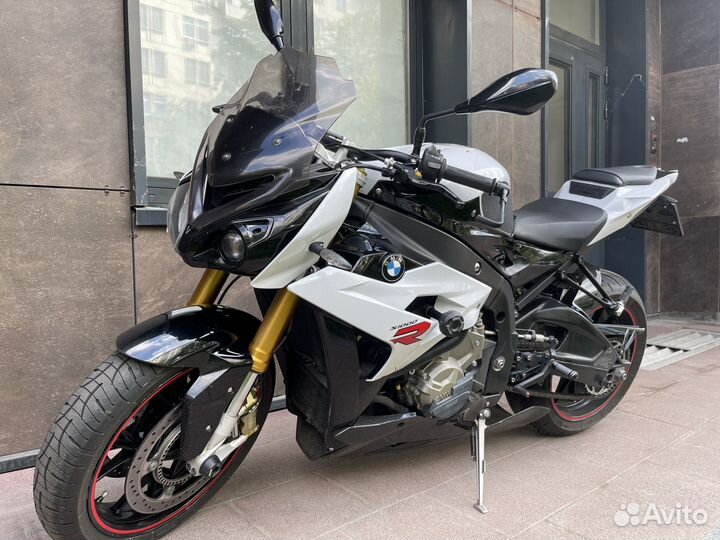 BMW S1000R