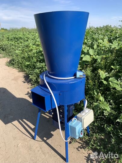 Измельчитель сена, соломы бытовой 220в
