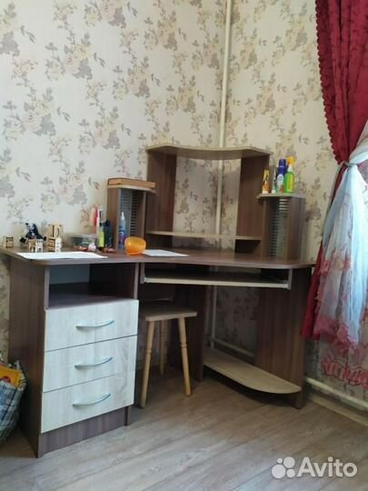 Стол угловой Ясень шимо