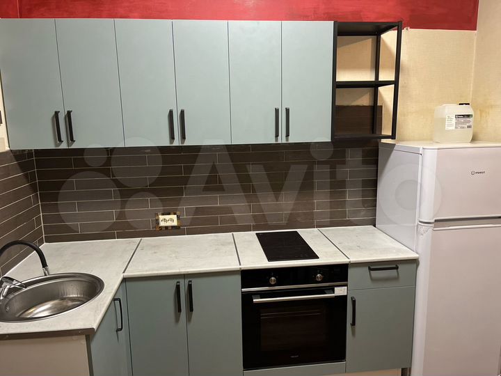 1-к. квартира, 43 м², 1/15 эт.