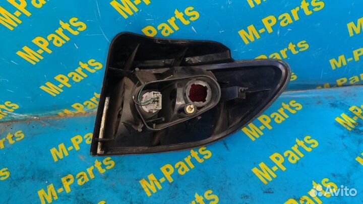Стоп-сигнал левый Mazda Demio DY3W 2003