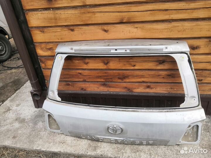 Крышка багажника land cruiser 200