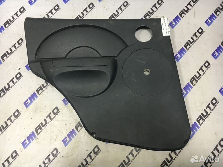 Обшивка двери задней левой Шевроле Авео T200