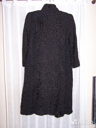 Шуба каракулевая