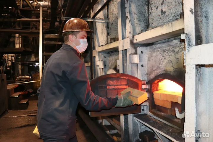 Огнеупорщик на автомобильный завод