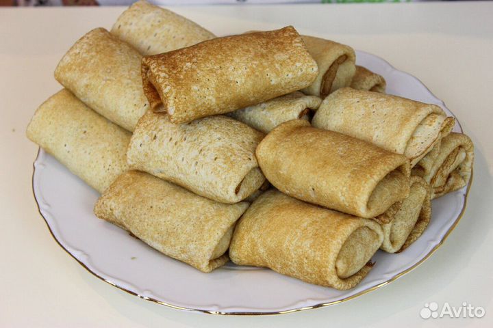 Пельмени, вареники, манты,голубцы домашние.салаты