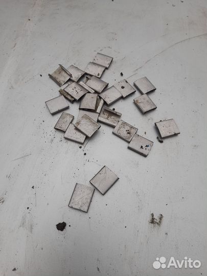 Замок стекла волга