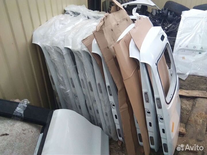 Продам распашные двери лада ларгус 2021г