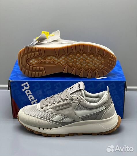 Кроссовки reebok classic женские