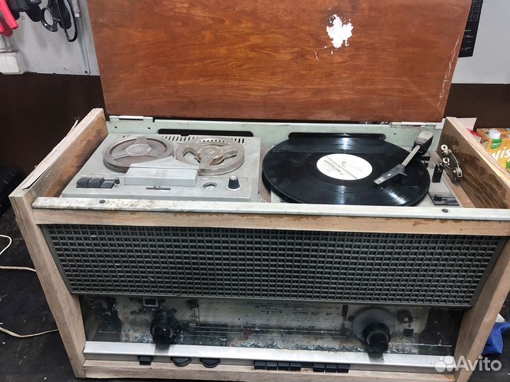 Радиола романтика-М