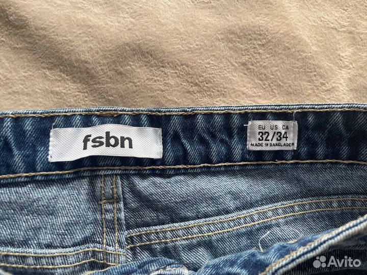 Джинсы женские