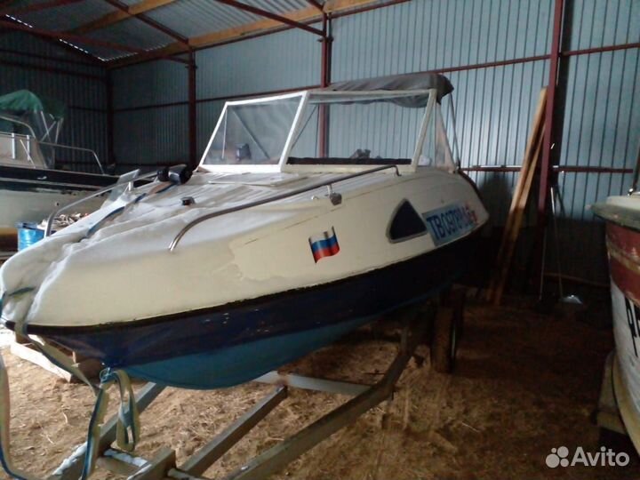 Николь фаворит