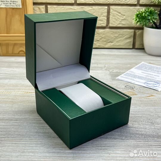 Коробка для часов подарочная