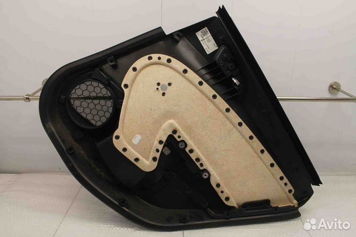 Обшивка задней двери левой Opel Astra J 2010+