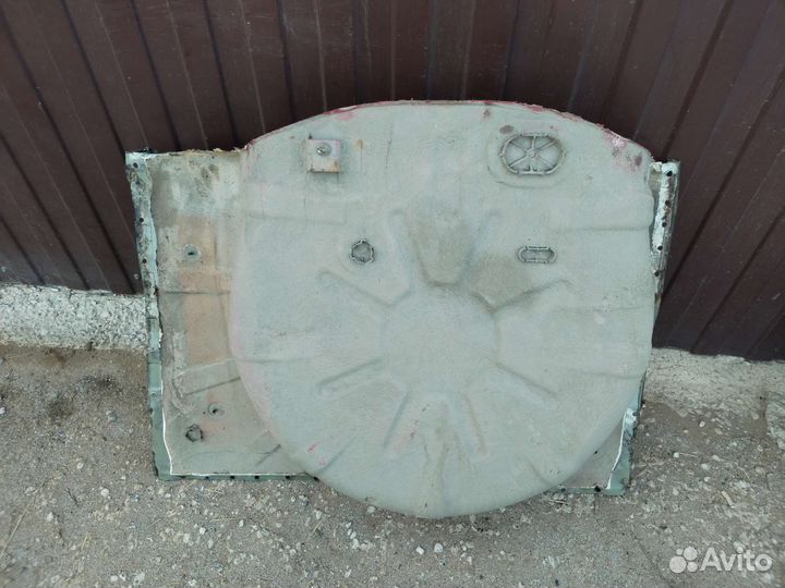 Пол багажника Renault Sandero 2