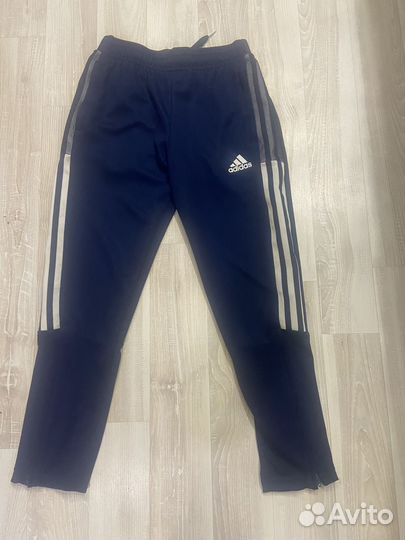 Спортивные штаны