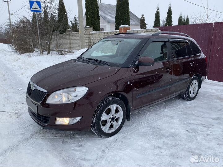 Skoda Fabia 1.4 МТ, 2011, 200 000 км