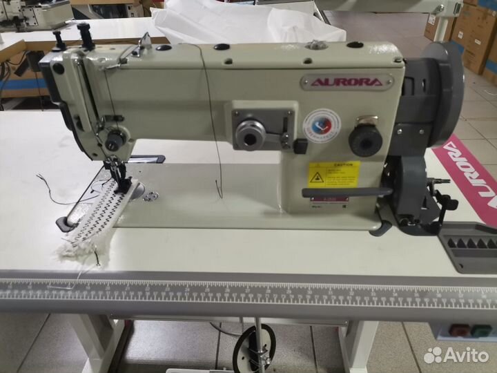 Машина Зиг-Заг с шагающей лапкой aurora A-2533