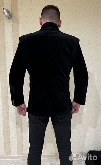 Велюровый пиджак Мужской (48-50размер)