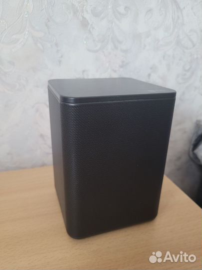 Саундбар LG SN8Y с тылами SPK8