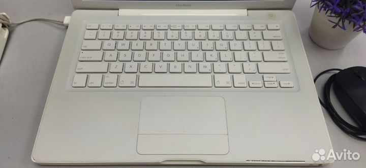 Apple MacBook A1181 4gb RAM
