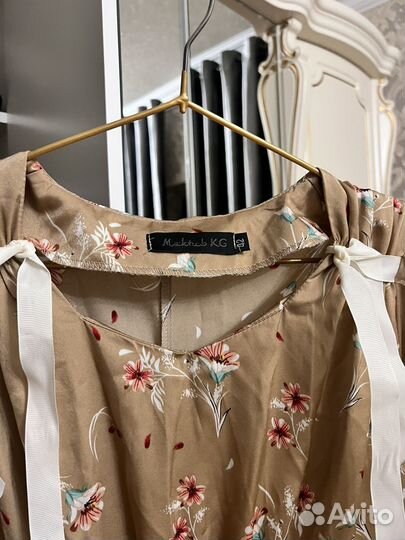 Платье с запахом