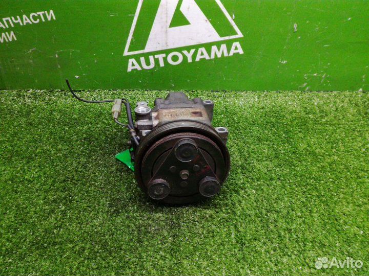 Компрессор кондиционера Mazda Demio DW3W B3