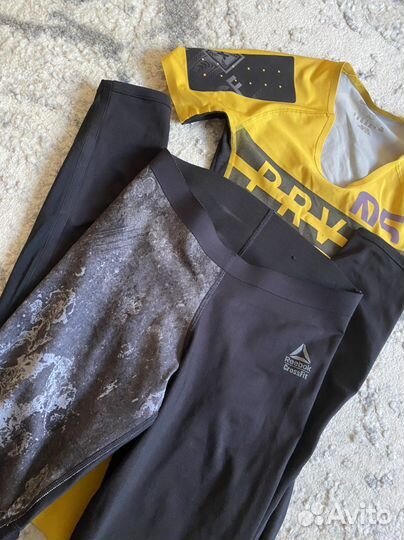 Спортивный костюм reebok