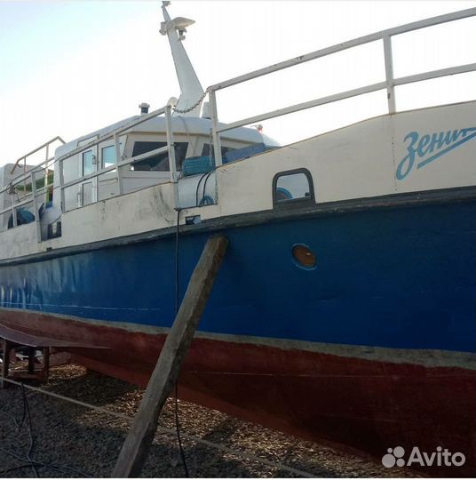 Продается Адмиралтеец