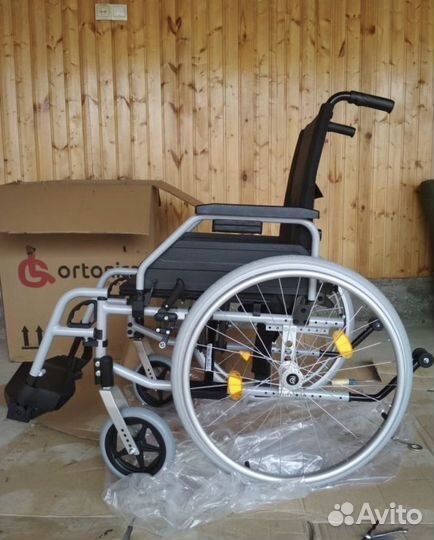 Коляска инвалидная