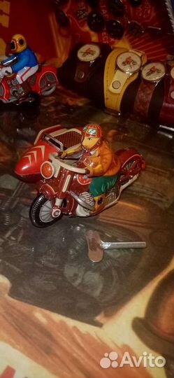 Игрушка мотоцикл жесть винтаж ретро мото мотоспорт