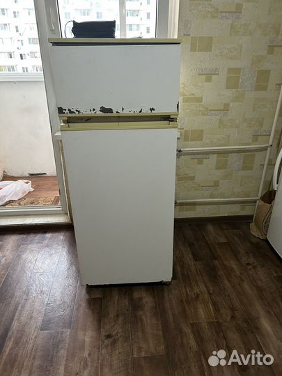 Холодильник бу