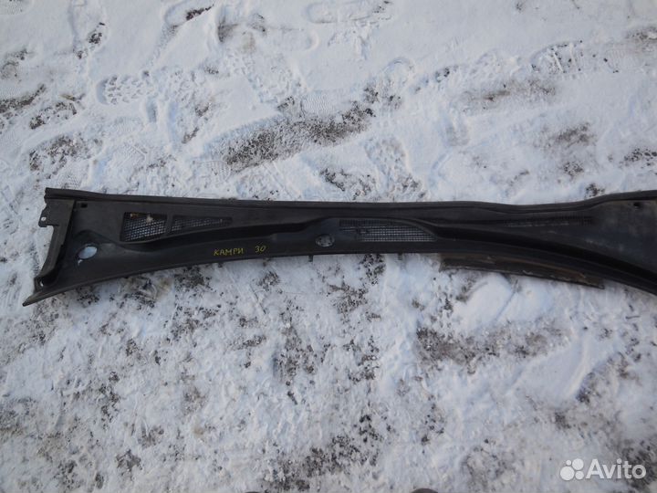 Решетка стеклоочистителя Toyota Camry V30