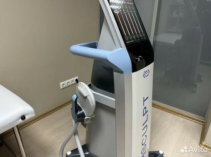 Аппарат для массажа коррекции фигуры EMSculpt