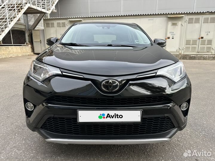 Toyota RAV4 2.5 AT, 2018, 79 700 км