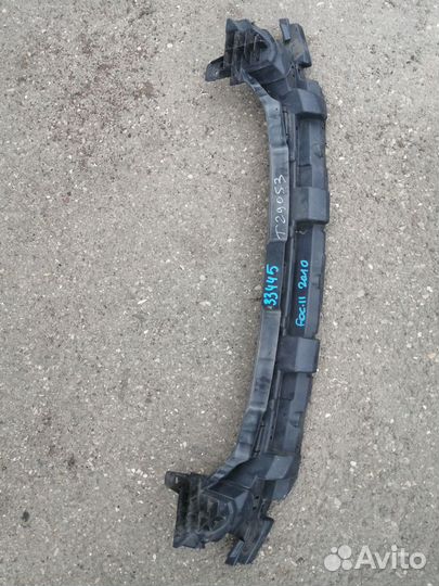 Направляющая бампера переднего Ford Focus 2 2009