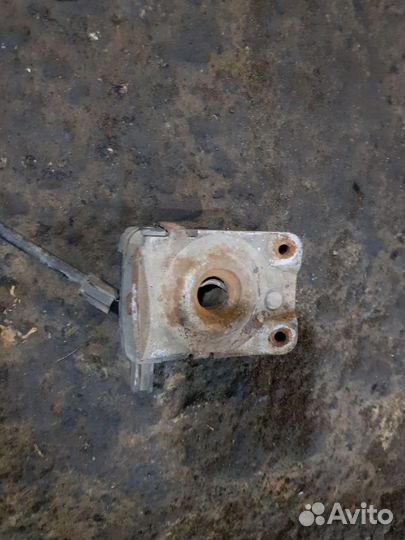 Замок капота BMW X5 E53 2003 рест. M62 4.4 АКПП